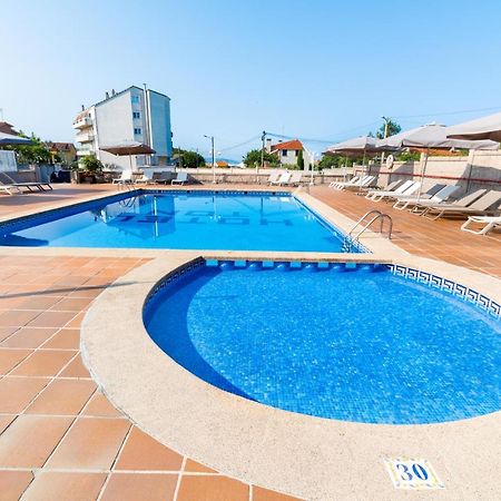 Hotel Ton Sanxenxo Buitenkant foto