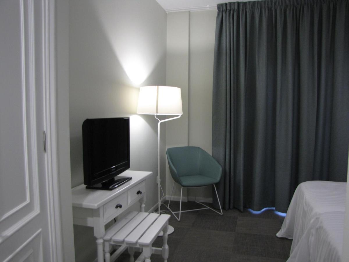 Hotel Ton Sanxenxo Buitenkant foto