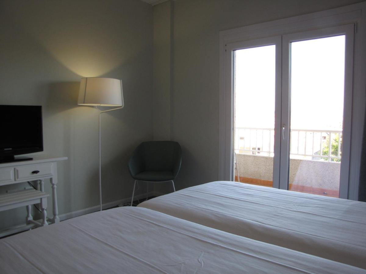 Hotel Ton Sanxenxo Buitenkant foto