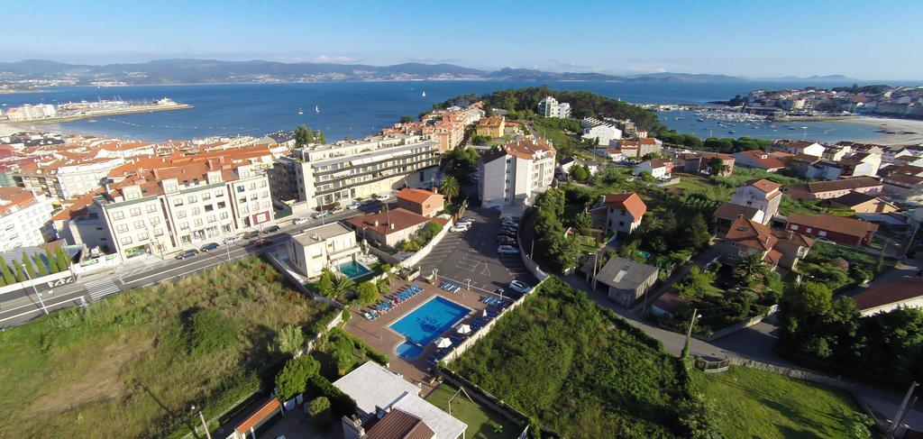 Hotel Ton Sanxenxo Buitenkant foto